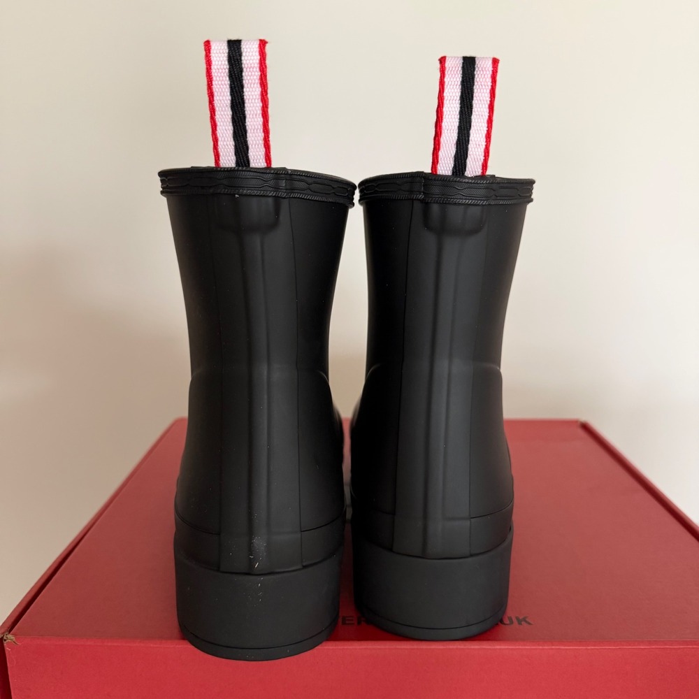 Hunter Womens Play Short Boot Black Matte Waterproof Rain Ankle US 9 - Picture 4 of 6